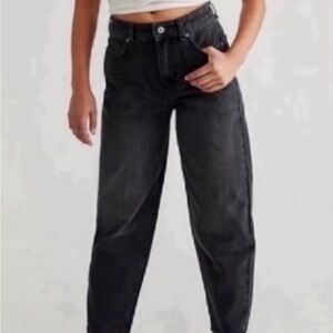 Edwin Black Barrel Jeans High-Waisted Relaxed Fit
